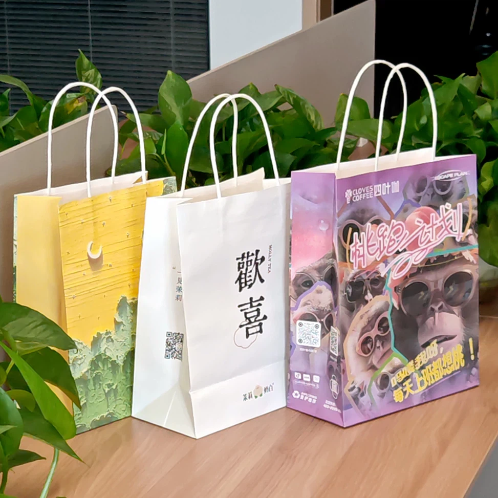 Composteerbare draagtassen